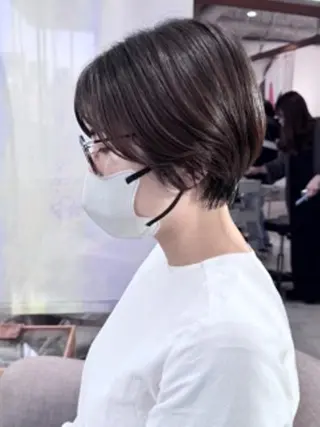 ショート 白髪ぼかし×ショート 稲垣 圭祐のヘアスタイル