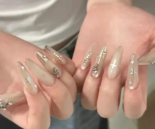 ネイル Pure&Rich Nailのネイルデザイン