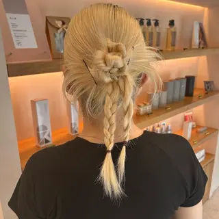 ヘアアレンジ 透け感カラー/顔周り レイヤー arisaのヘアスタイル