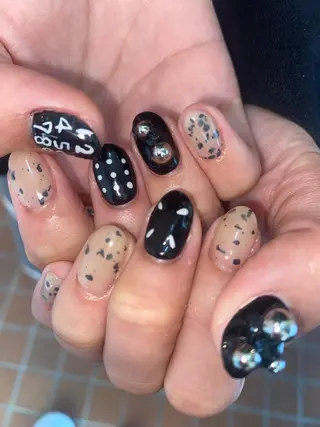 ネイル 個性派🌺推しネイル 💅💞hota🐇のネイルデザイン