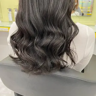 セミロング カラー ヘアアレンジ mai🍑暖色カラー /レイヤー💖のヘアスタイル