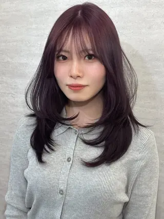 セミロング カラー ヘアアレンジ 韓国レイヤーカット/ 儚げカラーチナツのヘアスタイル