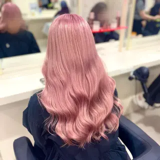 ロング 淡めハイトーン🫧 manaka🎀🩶のヘアスタイル