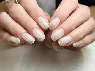 ネイル more glam 大宮店カナのネイルデザイン