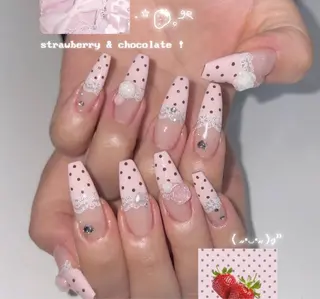 ネイル NiJi Nailsのネイルデザイン