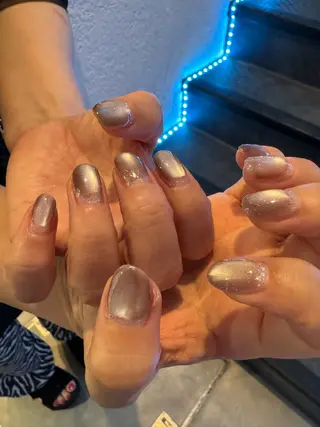 ネイル Natsumi💎 堺筋本町ネイルサロンのネイルデザイン