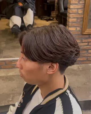 パーマ メンズ シャドウ/フェザー 朝崎倭斗のヘアスタイル