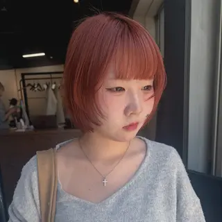 ショート メイ🩰ブリーチなし ダブルカラーのヘアスタイル