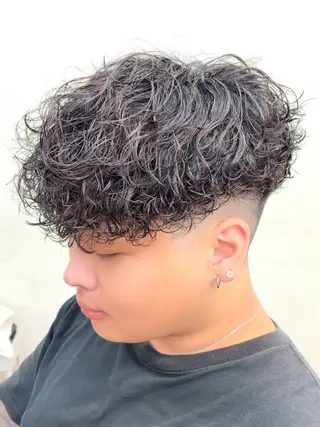 ショート 大阪/ショート特化型 美容師/吉留亜門のヘアスタイル