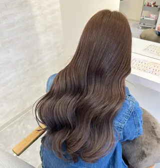 ロング カラー ヘアアレンジ 髪質改善&艶感カラー 🪄岡井美結のヘアスタイル