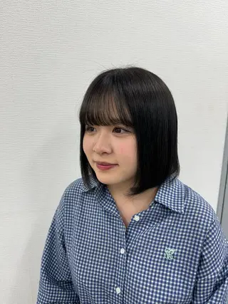 ショート カラー ヘアアレンジ 縮毛矯正🤍 ボブ/ HIKARIのヘアスタイル