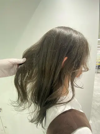 セミロング カラー パーマ ヘアアレンジ ネイル マツエク・マツパ 韓国風ベージュ🤎 赤みなし🌿横浜🤎のヘアスタイル