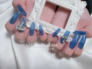 ネイル ネイルサロン ルミア Lumia 店長施術のネイルデザイン