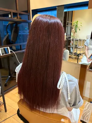 セミロング おおはた　りゅう/ カラーのヘアスタイル