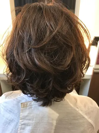 ショート パーマ 寺岡 志穂のヘアスタイル