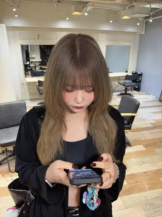 ロング 💜🦋 COCONA🦋💜のヘアスタイル