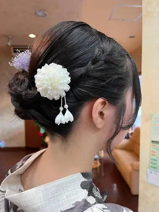 BREK 金沢店のヘアスタイル