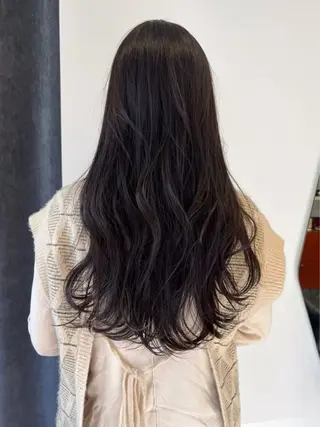 ロング パーマ 🌈透明感カラー🌈 えのもとすみれのヘアスタイル
