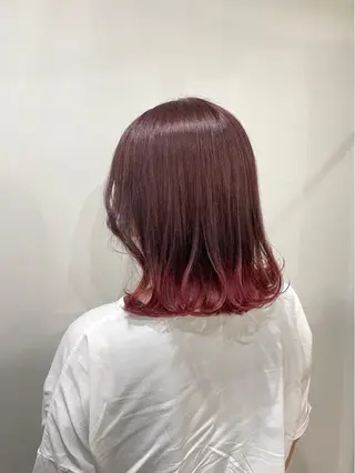 カラー white.梅田 デザインカラー🦄のヘアスタイル