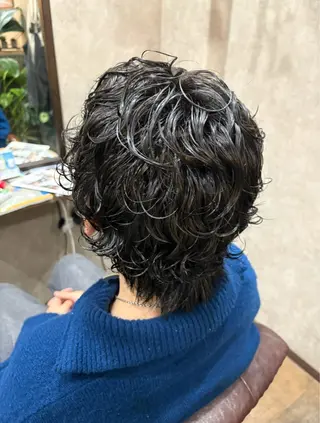 ミディアム パーマ メンズ 石田 佳恋のヘアスタイル