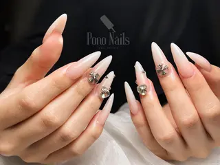 ネイル Pono  Nailsのネイルデザイン