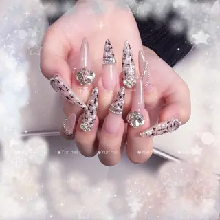 ネイル Yuri.nail studioのネイルデザイン