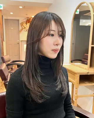 ロング 浅海 和孝のヘアスタイル