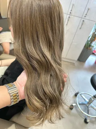 カラー 松下 慧士のヘアスタイル
