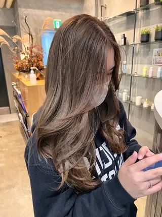 ロング カラー ✵髪質改善 レイヤー 佐藤琉好✵のヘアスタイル