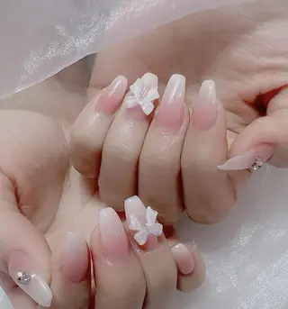 ネイル VIVIAN リサのネイルデザイン