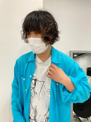 ショート カラー パーマ メンズ 吉田一輝 外国人パーマのヘアスタイル
