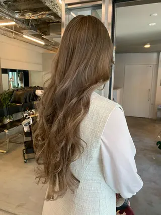 ミディアム カラー 透明感カラー✂︎ /縮毛矯正/YUKAのヘアスタイル