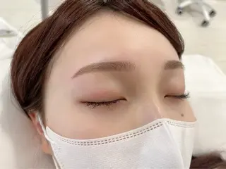 アイブロウ junna‎🤍調布 まつ毛/眉のマツエク・マツパデザイン