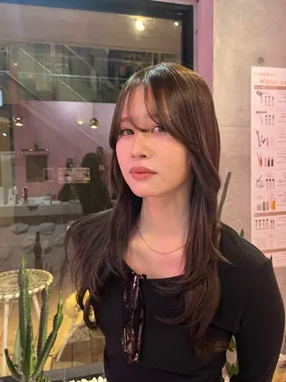 セミロング 艶感透明感カラー🤍 hinaのヘアスタイル