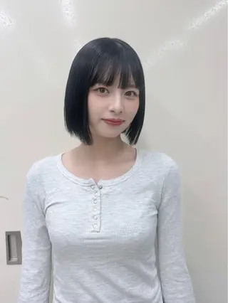ショート つや髪ᰔᩚ暖色 カラーYui🩰のヘアスタイル