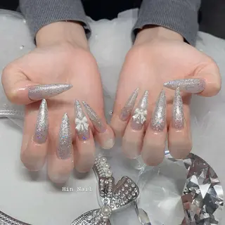 ネイル Hin Nail 日本橋店のネイルデザイン