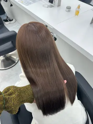 ロング rio🧚🏻‍♀️ 暖色/グレージュのヘアスタイル