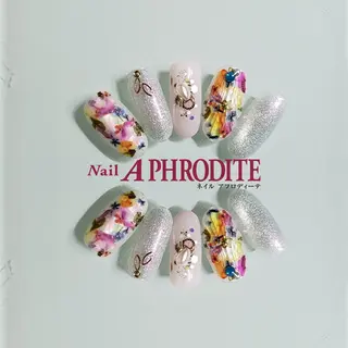 ネイル Nail  Aphroditeのネイルデザイン