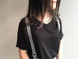ミディアム still .のヘアスタイル