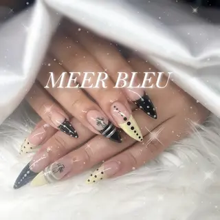ネイル MEER BLEUのネイルデザイン