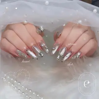 ネイル eclat Kaedeのネイルデザイン