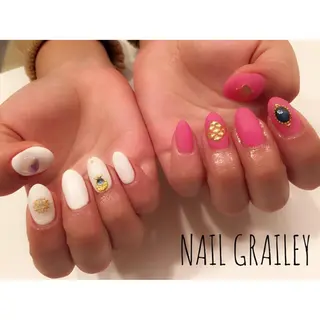 ネイル Grailey nail salonのネイルデザイン