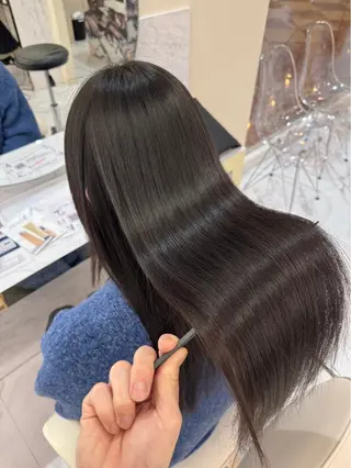 セミロング カラー 縮毛矯正🫧髪質改善 高原瑞輝のヘアスタイル