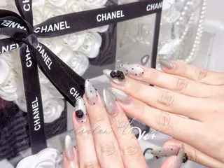 ネイル ✨Nailsalon Vi+✨のネイルデザイン