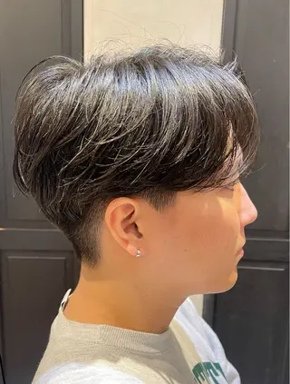 パーマ レイヤー似合わせ 透明感カラーりきやのヘアスタイル