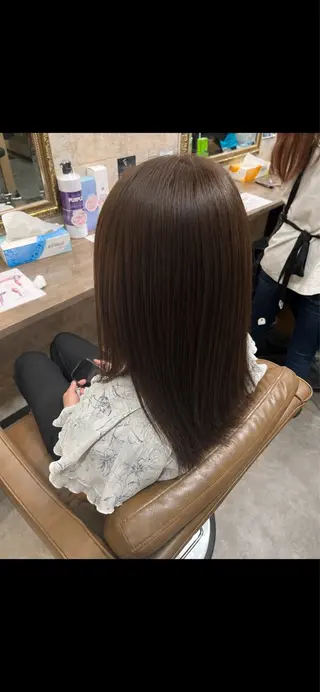 ミディアム カラー 和久井 琉空のヘアスタイル