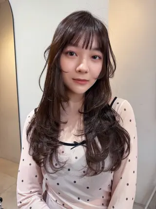 ロング 橘　愛佳/暖色系 レイヤーカットのヘアスタイル