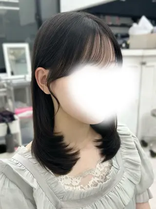 ミディアム 韓国ヘア🇰🇷／ 艶カラー鈴木萌愛🩶のヘアスタイル