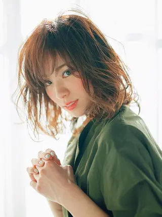 セミロング カラー ショート特化 💐川崎希💐のヘアスタイル