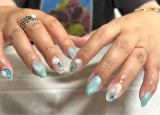 ミディアム 2DY NAIL SALONのネイルデザイン
